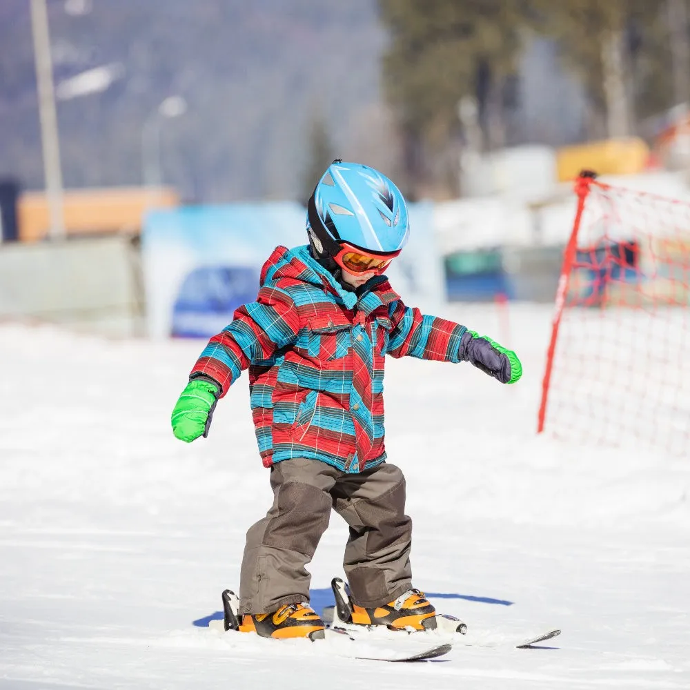 equipo completo esquí infantil con casco